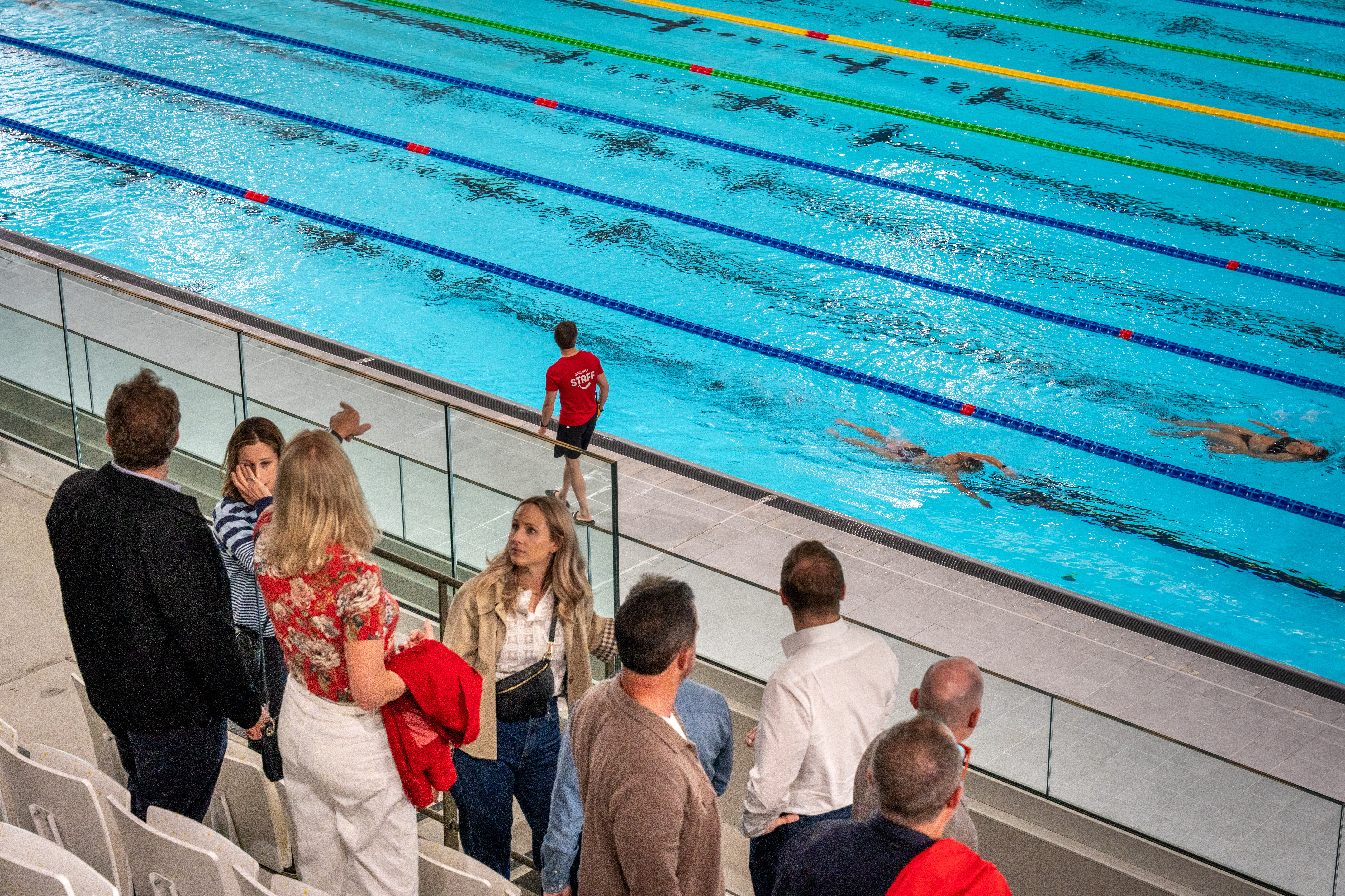 Visite du Centre Aquatique Olympique Métropole du Grand Paris par une délégation du CIO